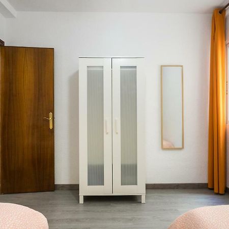 Lovely, New, Bright 3 Mins To Beach Apt 105 Sq Meters Alicante Kültér fotó