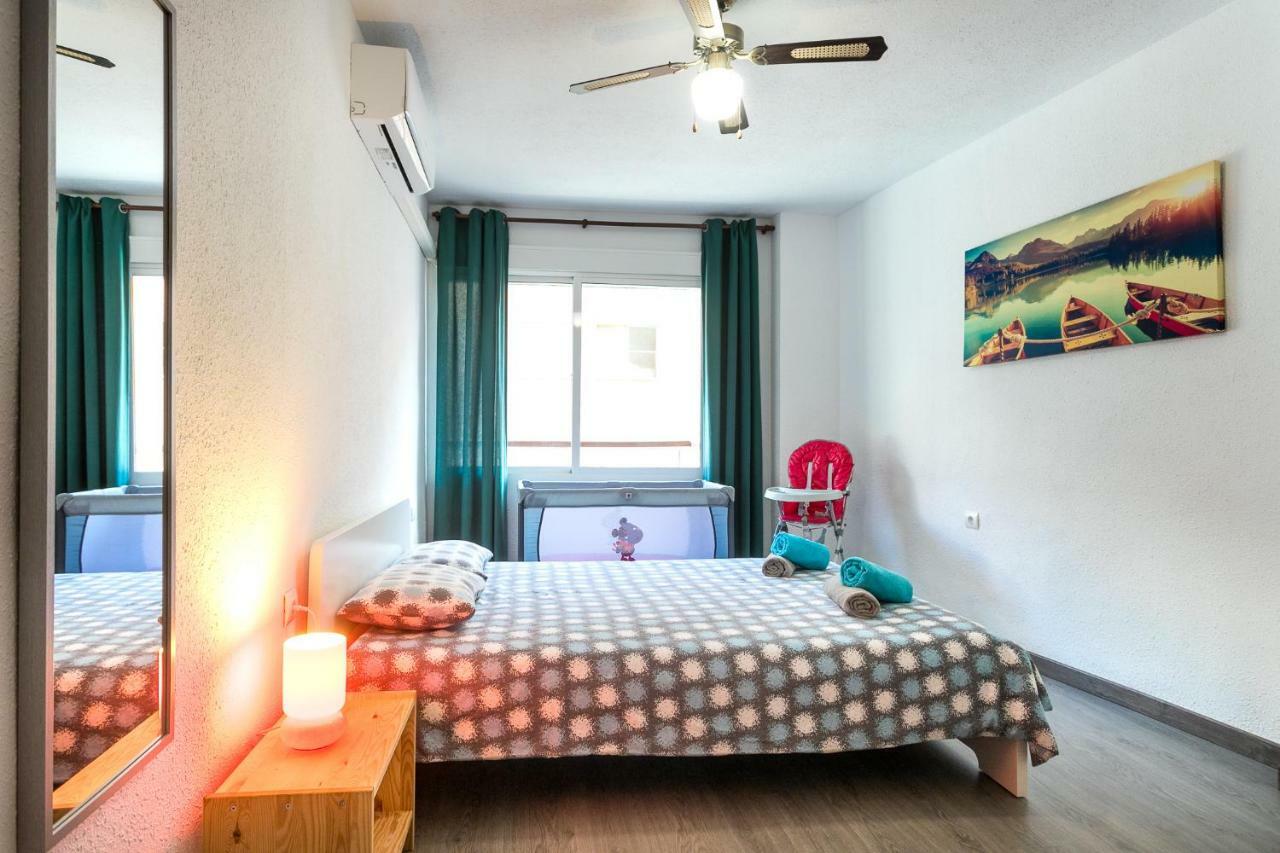 Lovely, New, Bright 3 Mins To Beach Apt 105 Sq Meters Alicante Kültér fotó